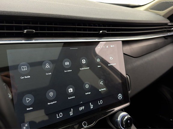 Vehicle Image 19