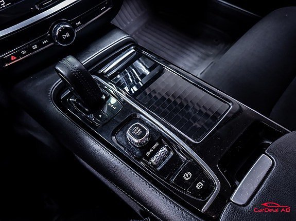 Vehicle Image 29