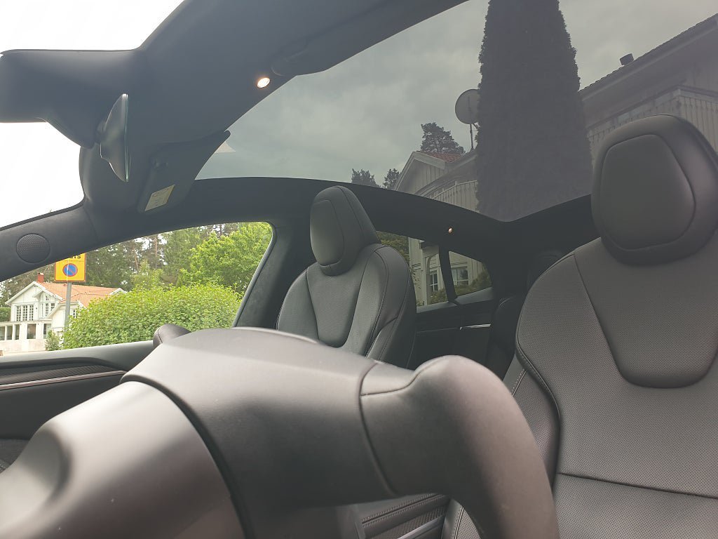 Vehicle Image 24