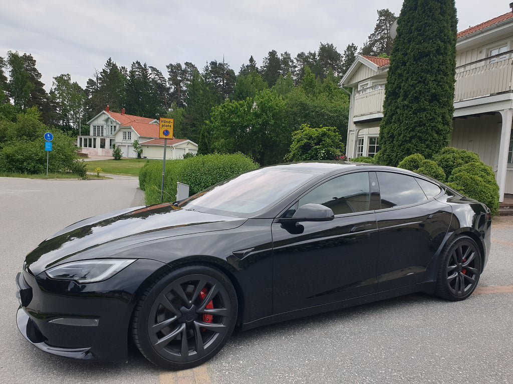 Vehicle Image 25
