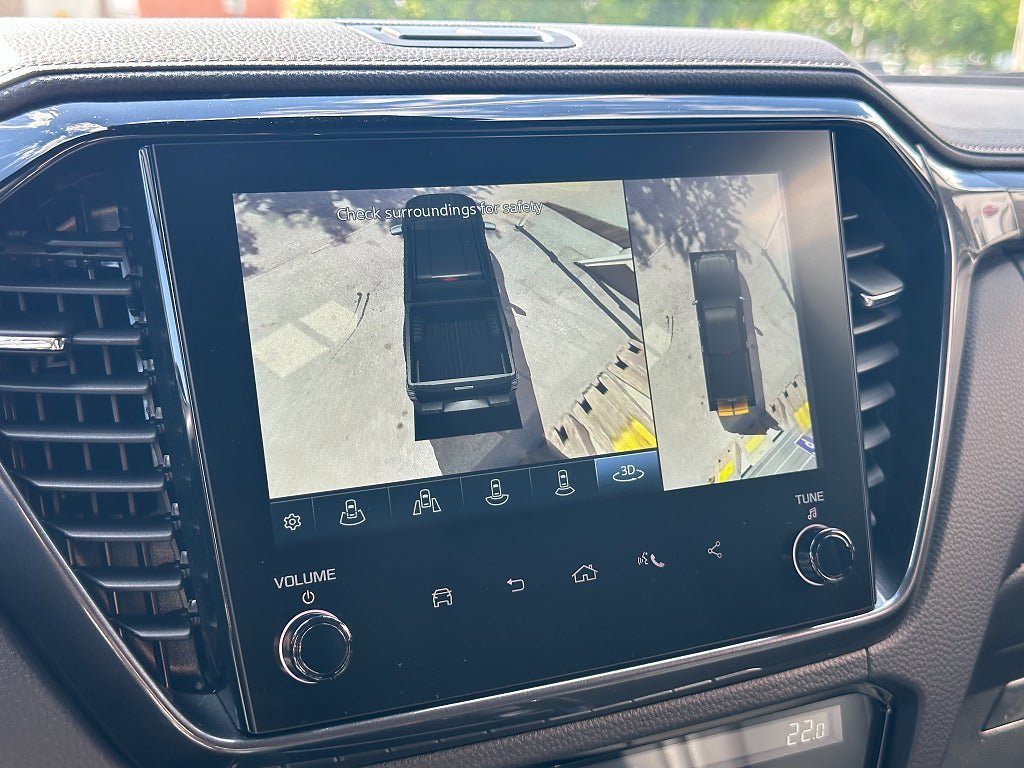 Vehicle Image 16
