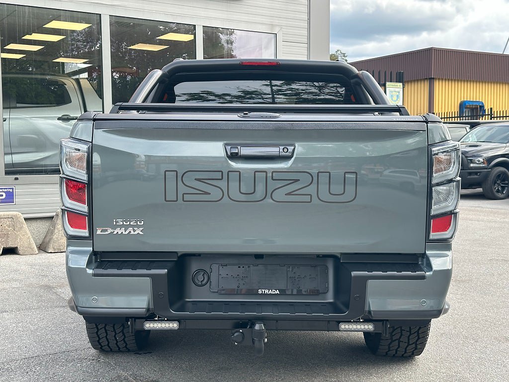 Vehicle Image 21