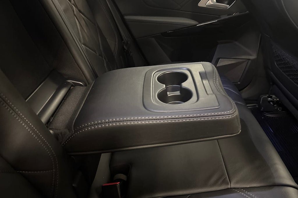 Vehicle Image 19