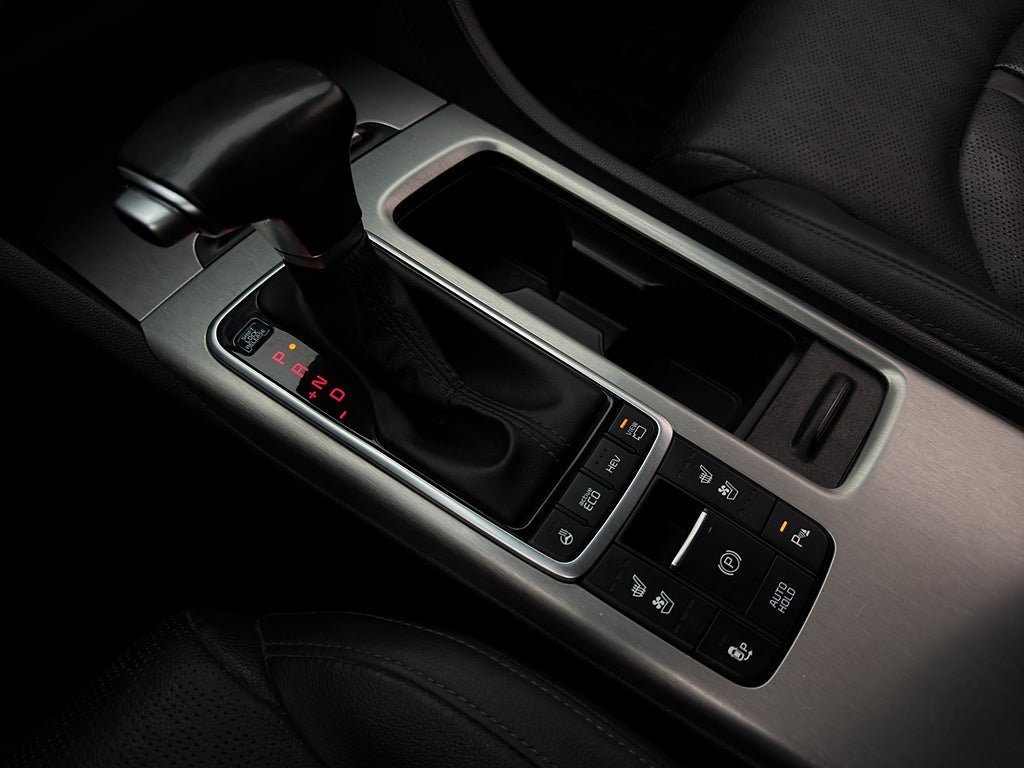 Vehicle Image 21