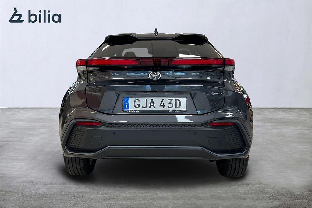 Vehicle Image 4