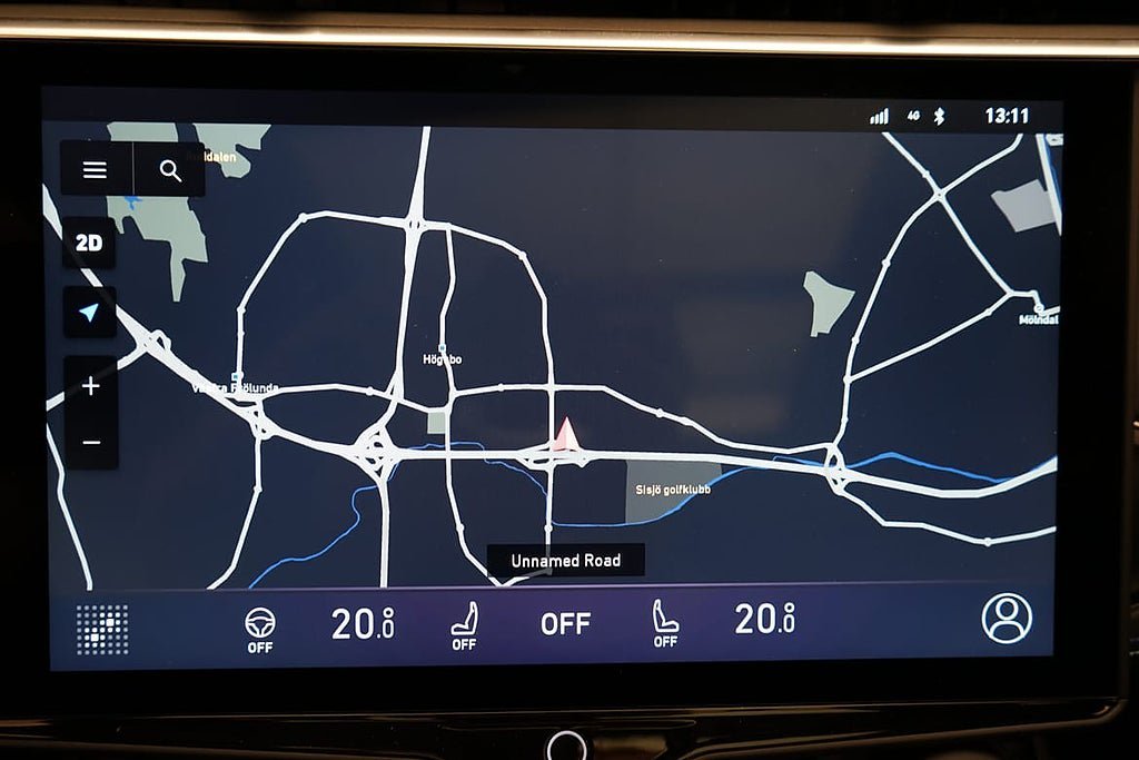 Vehicle Image 11