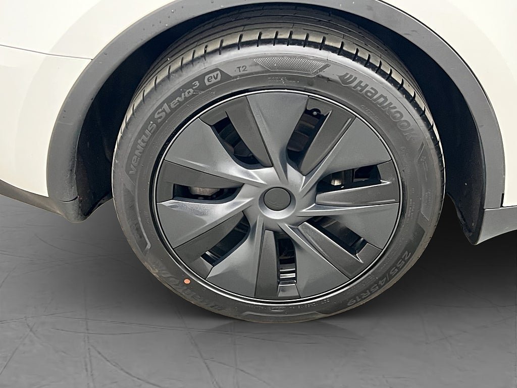 Vehicle Image 31