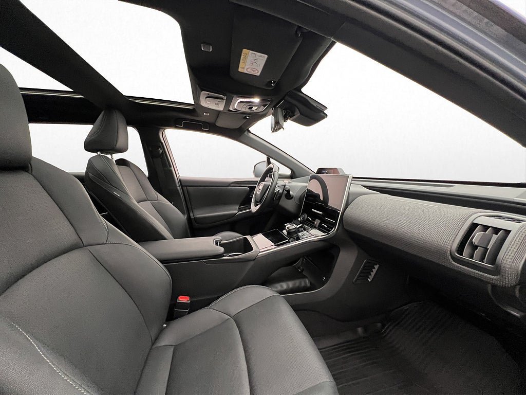 Vehicle Image 31