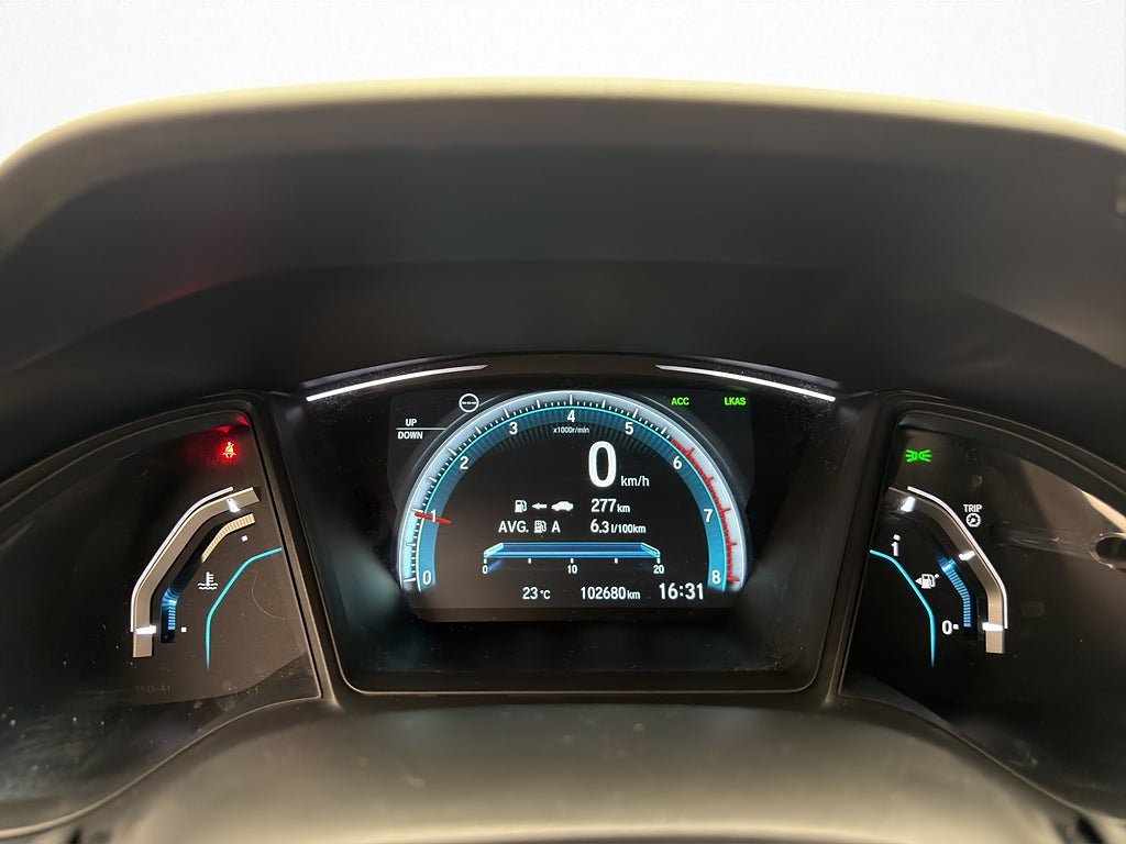 Vehicle Image 15