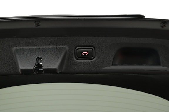 Vehicle Image 24