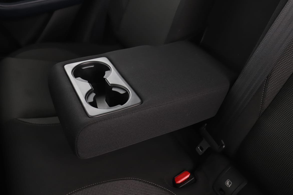 Vehicle Image 38