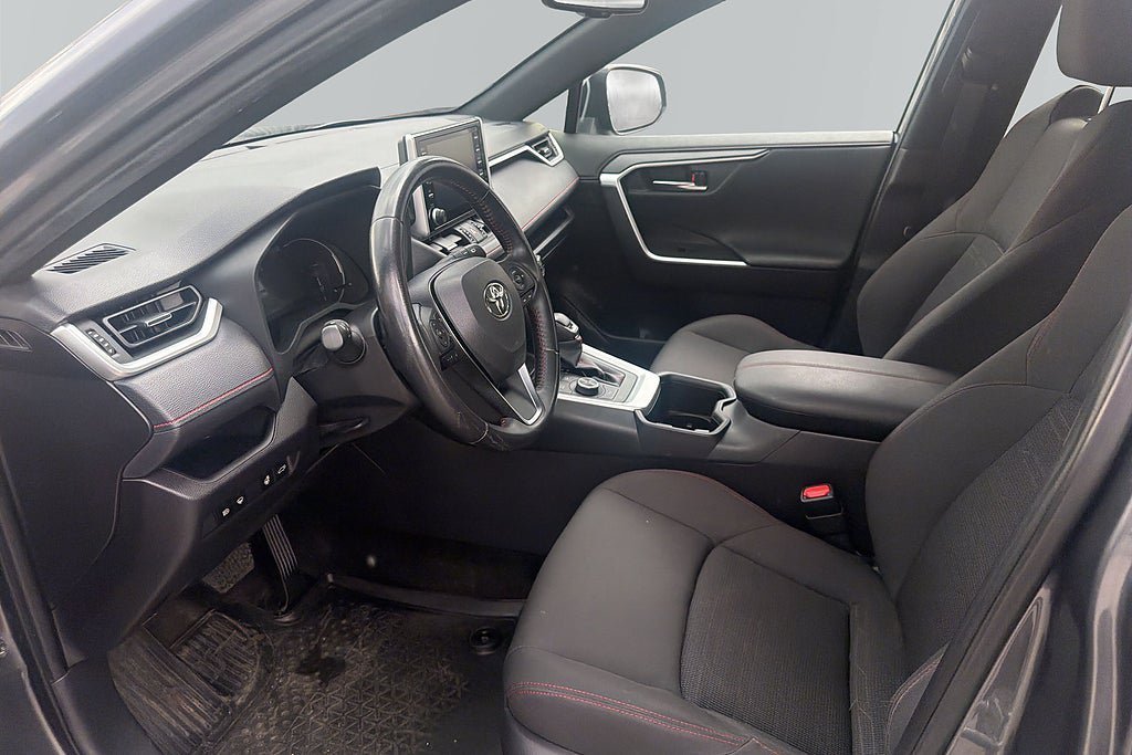 Vehicle Image 9