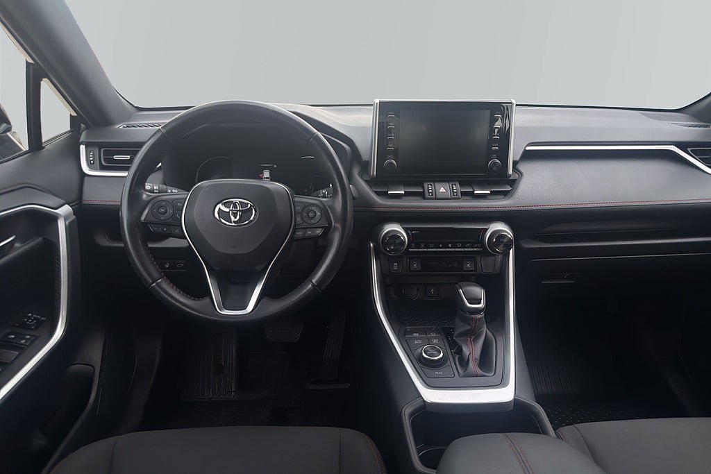 Vehicle Image 11