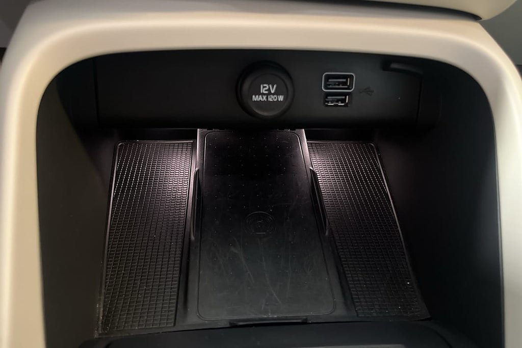 Vehicle Image 18