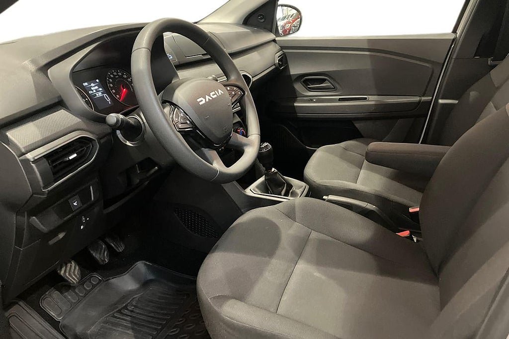 Vehicle Image 14