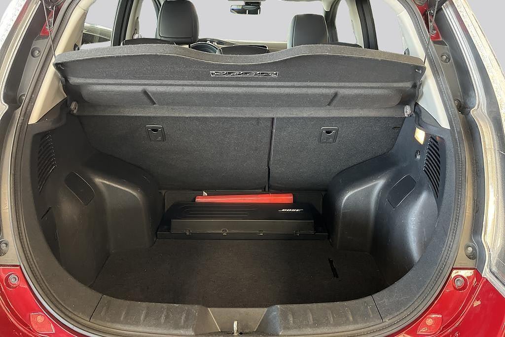 Vehicle Image 14
