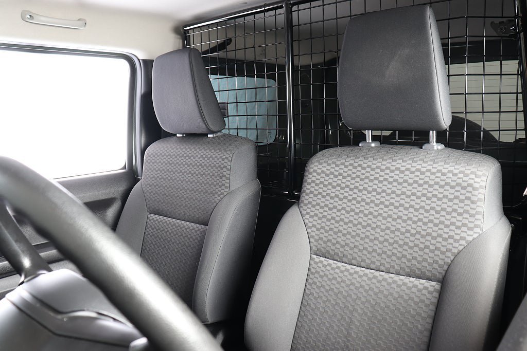 Vehicle Image 13
