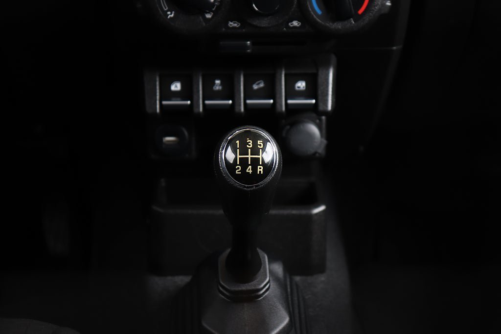 Vehicle Image 17