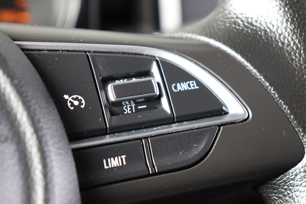 Vehicle Image 21