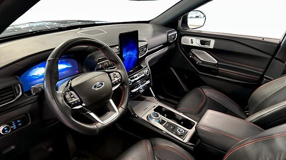 Vehicle Image 9