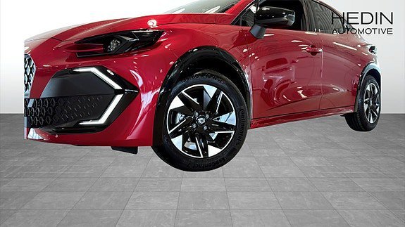 Vehicle Image 9