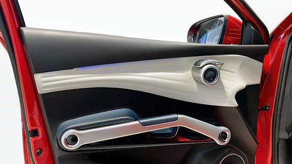 Vehicle Image 11