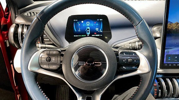 Vehicle Image 15