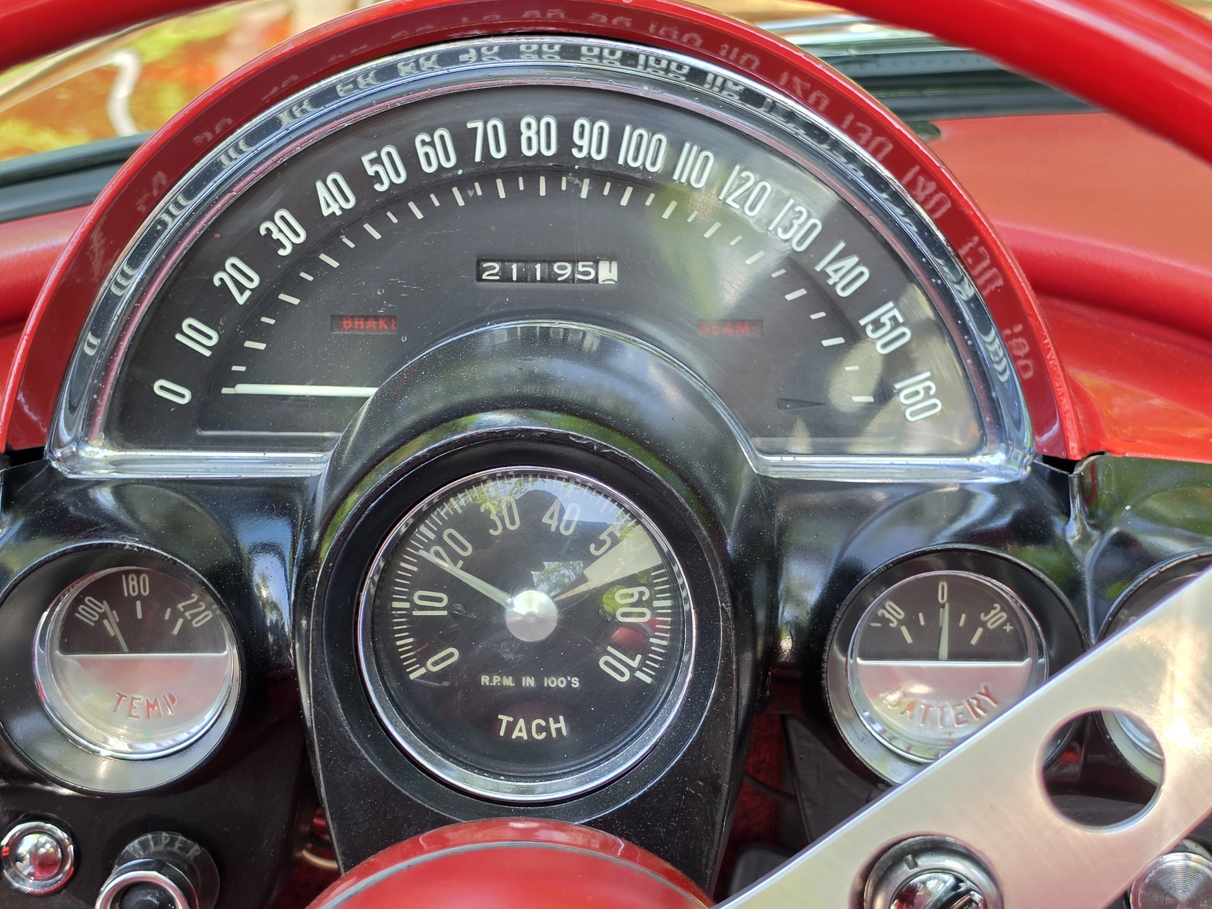 Vehicle Image 21