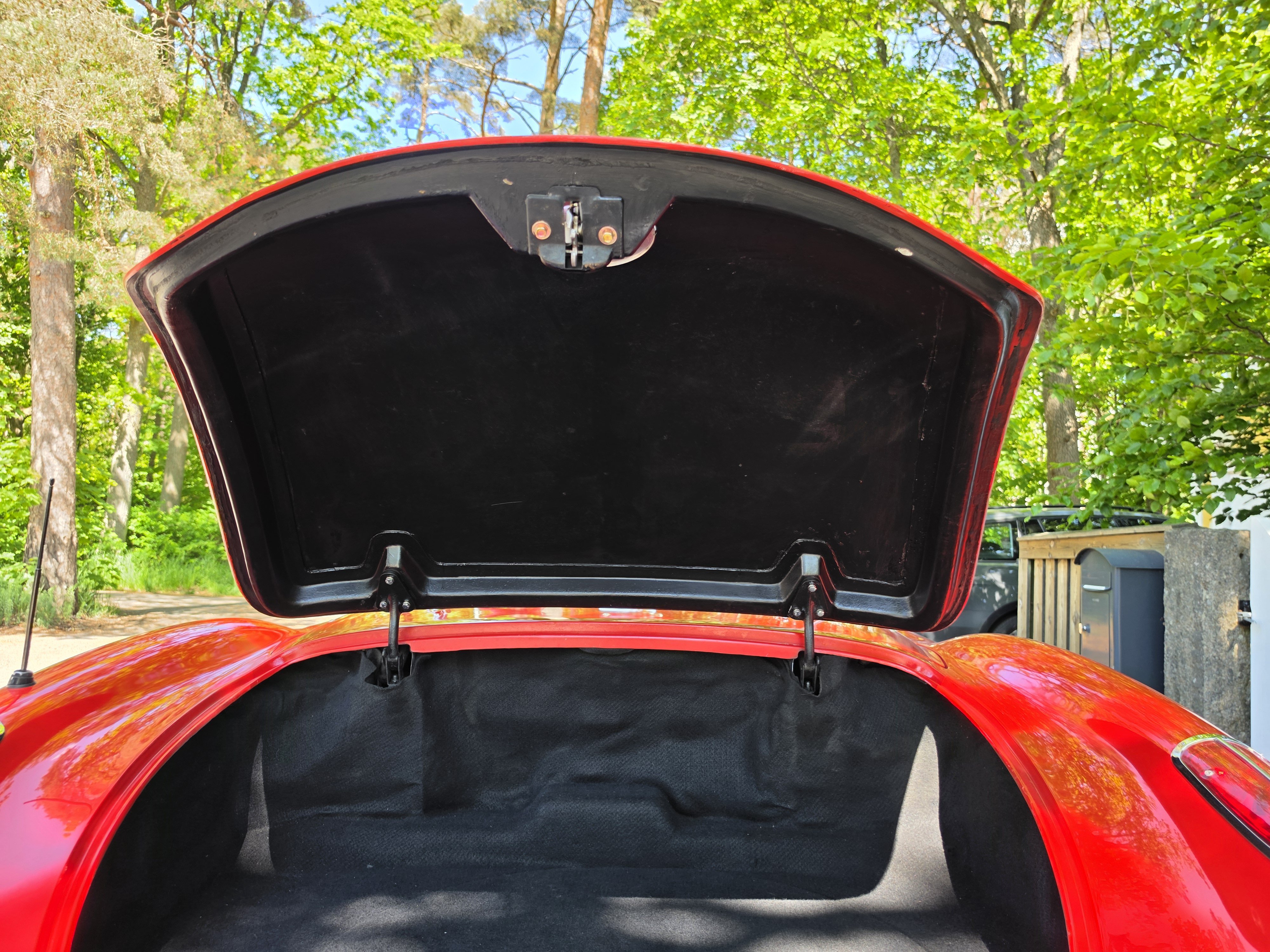 Vehicle Image 33