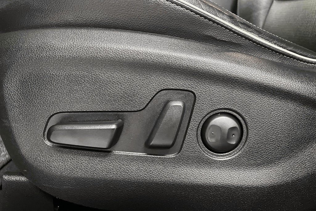 Vehicle Image 20