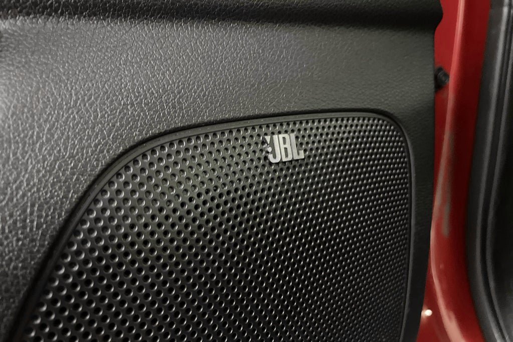 Vehicle Image 21