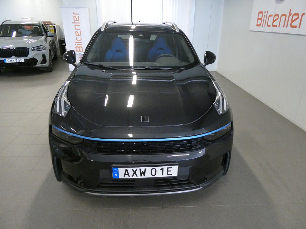 Vehicle Image 11