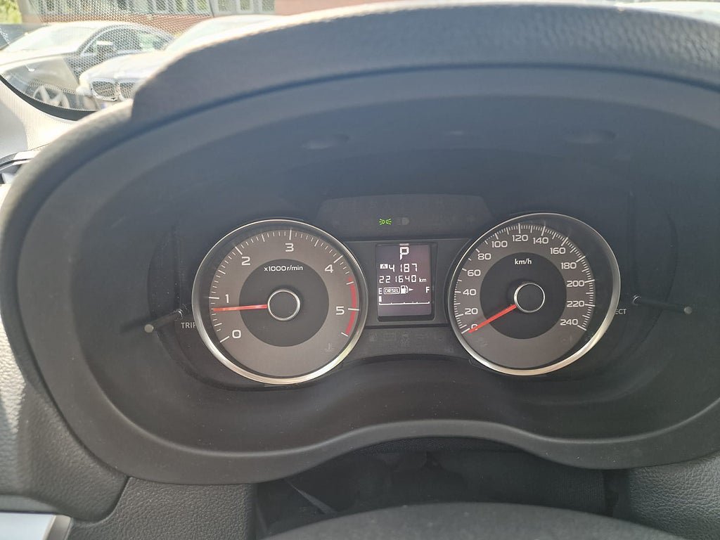 Vehicle Image 24