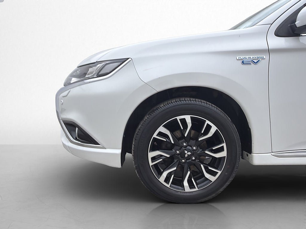 Vehicle Image 30
