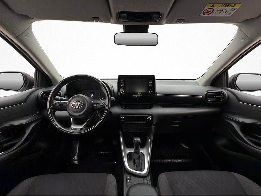 Vehicle Image 11
