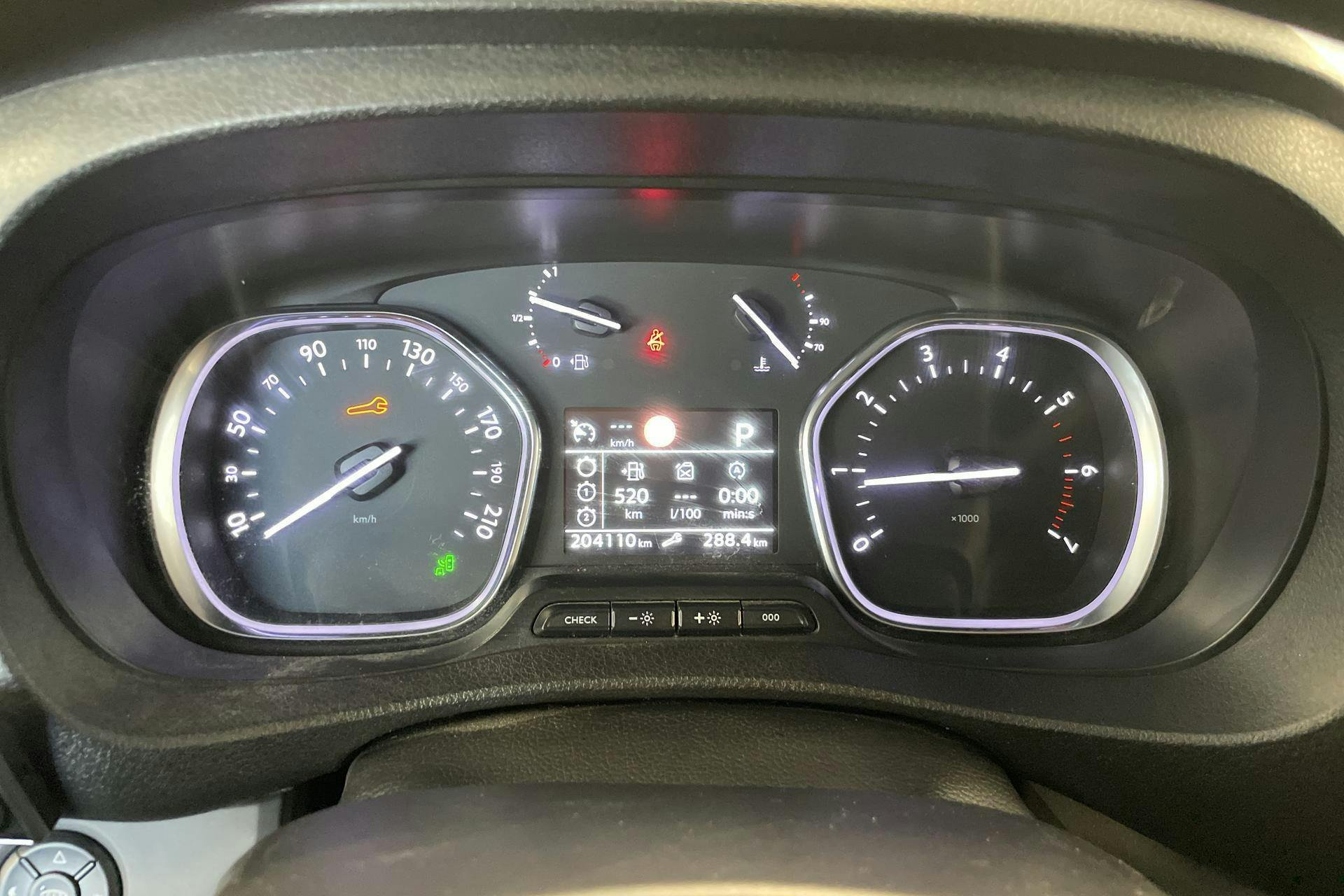 Vehicle Image 10