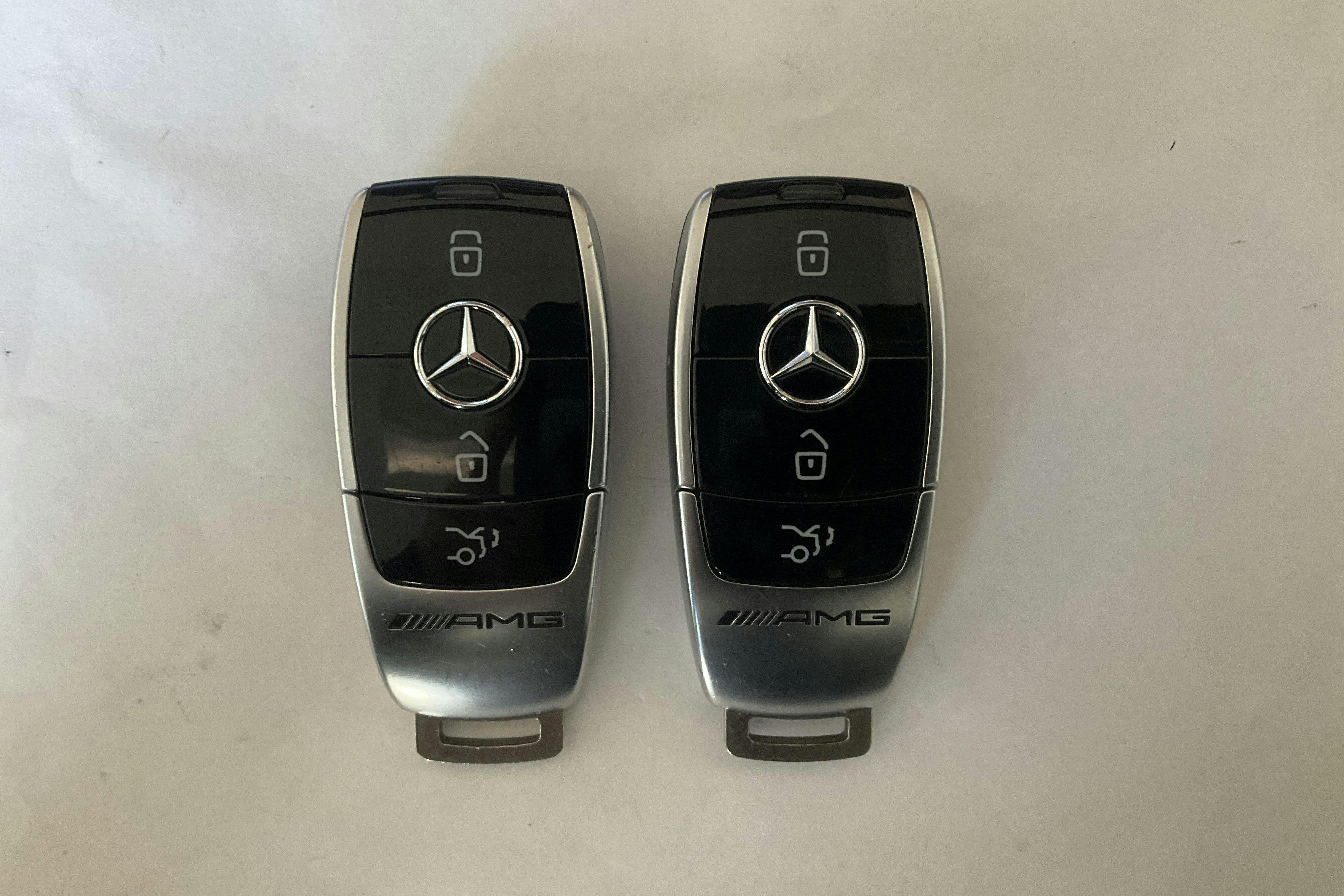 Vehicle Image 21