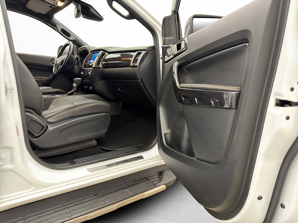 Vehicle Image 31