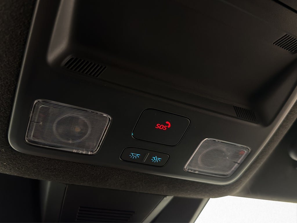 Vehicle Image 29