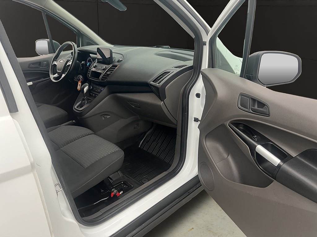 Vehicle Image 23