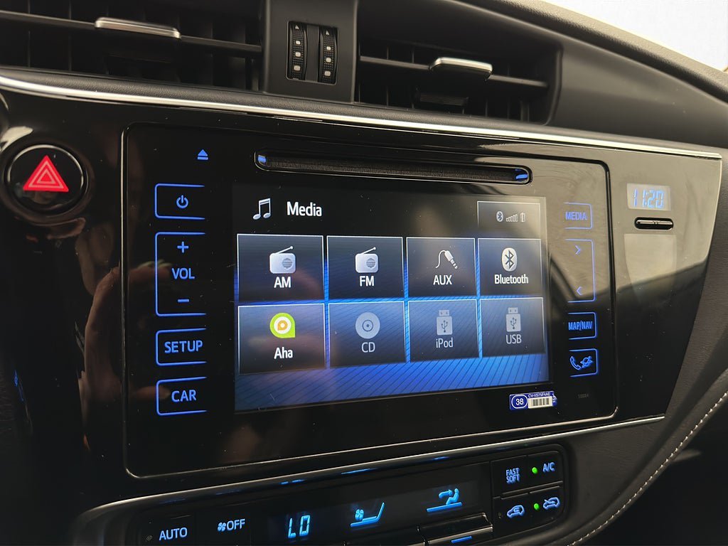 Vehicle Image 22