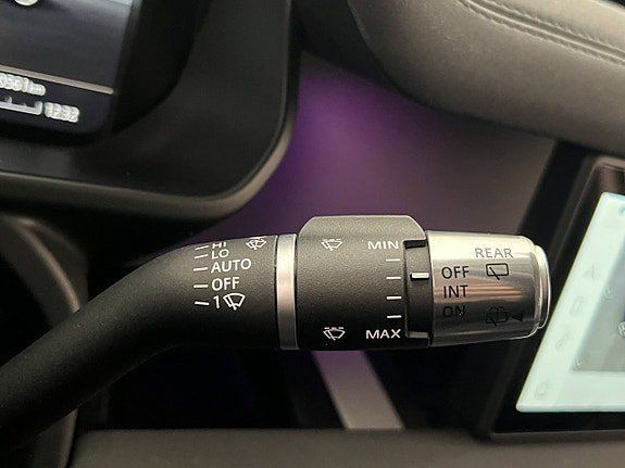 Vehicle Image 27
