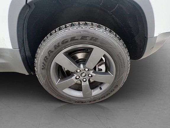Vehicle Image 36