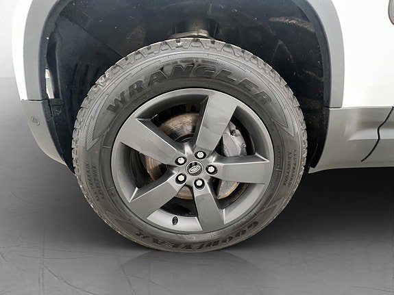 Vehicle Image 38