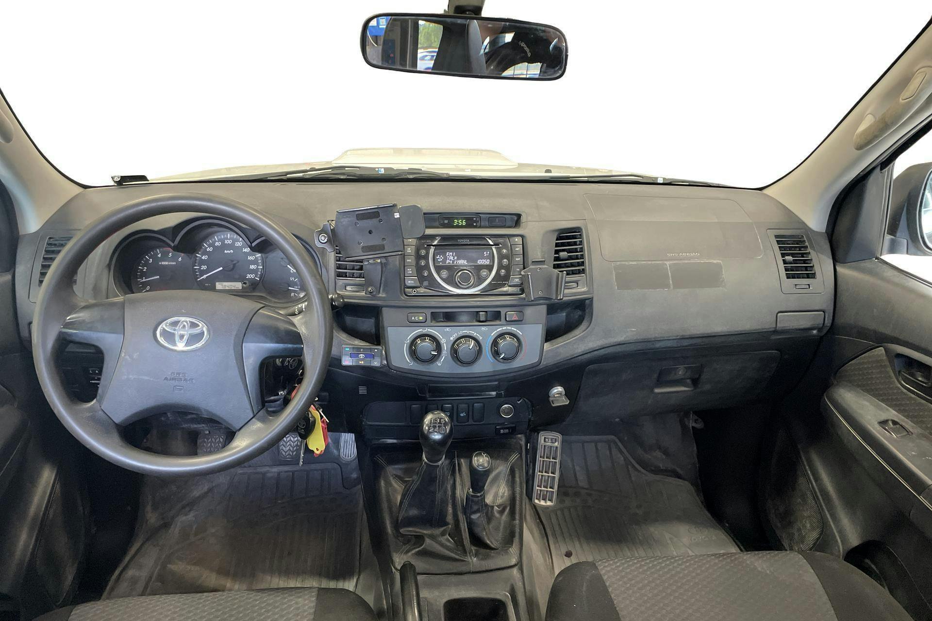 Vehicle Image 6