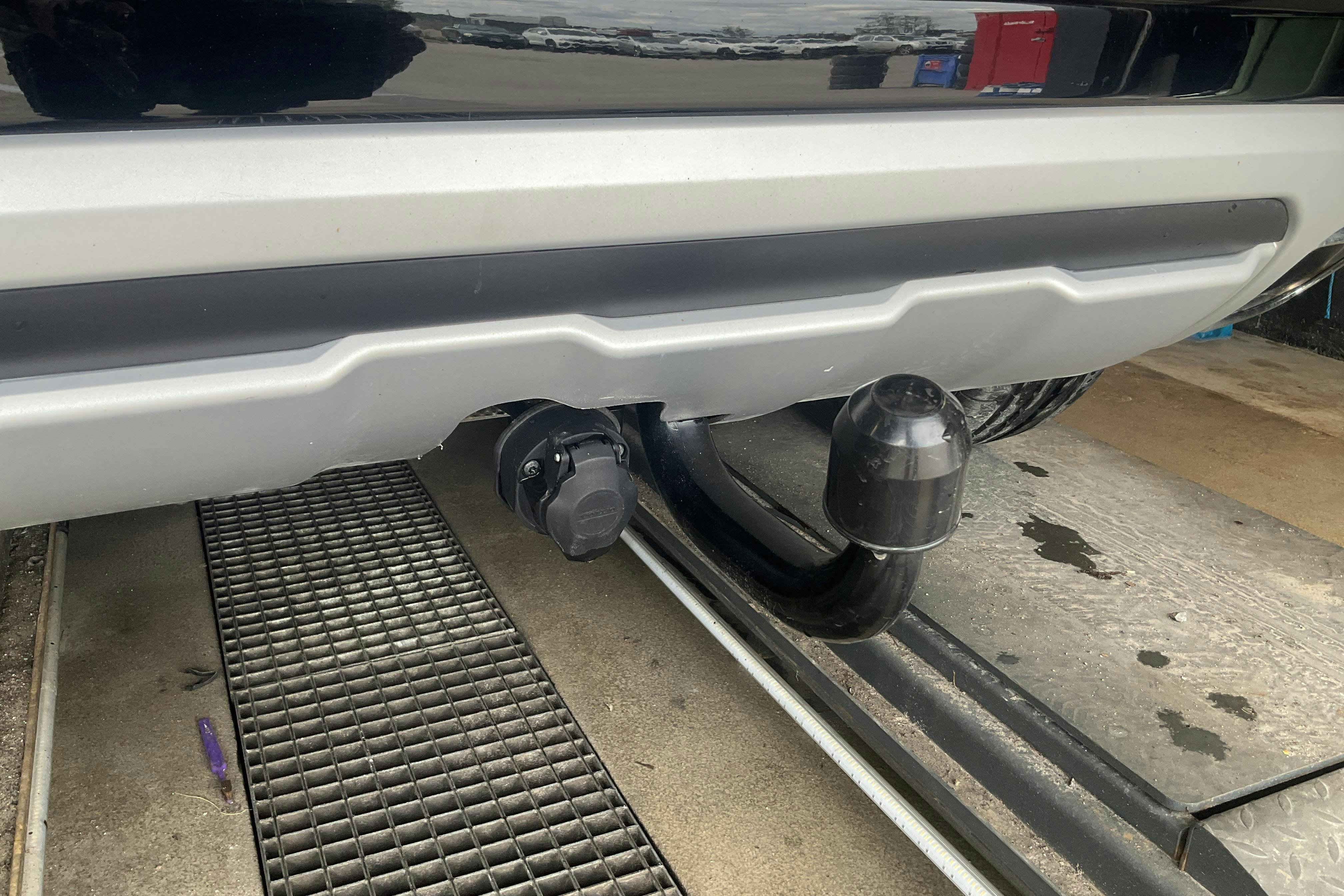 Vehicle Image 16