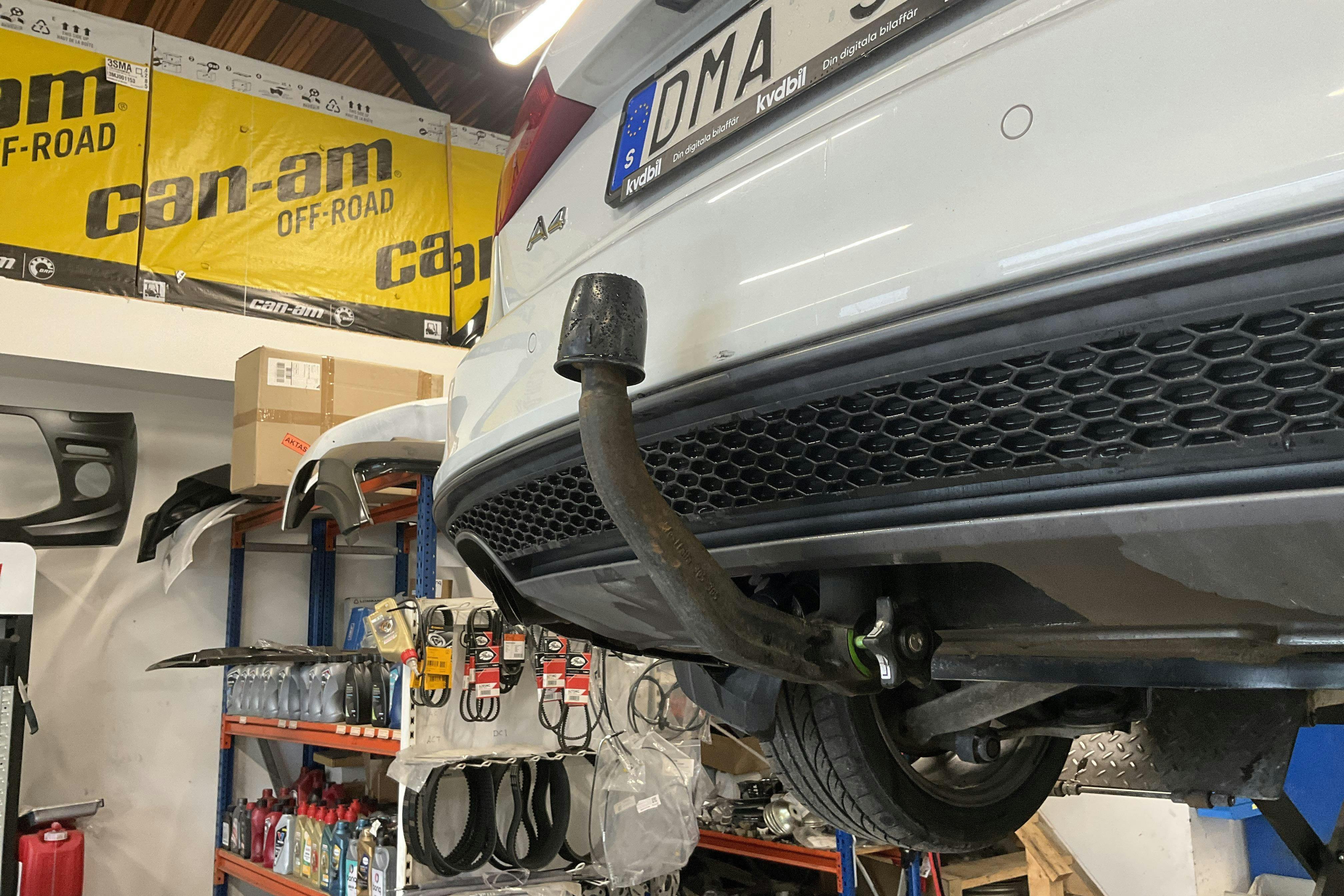 Vehicle Image 13