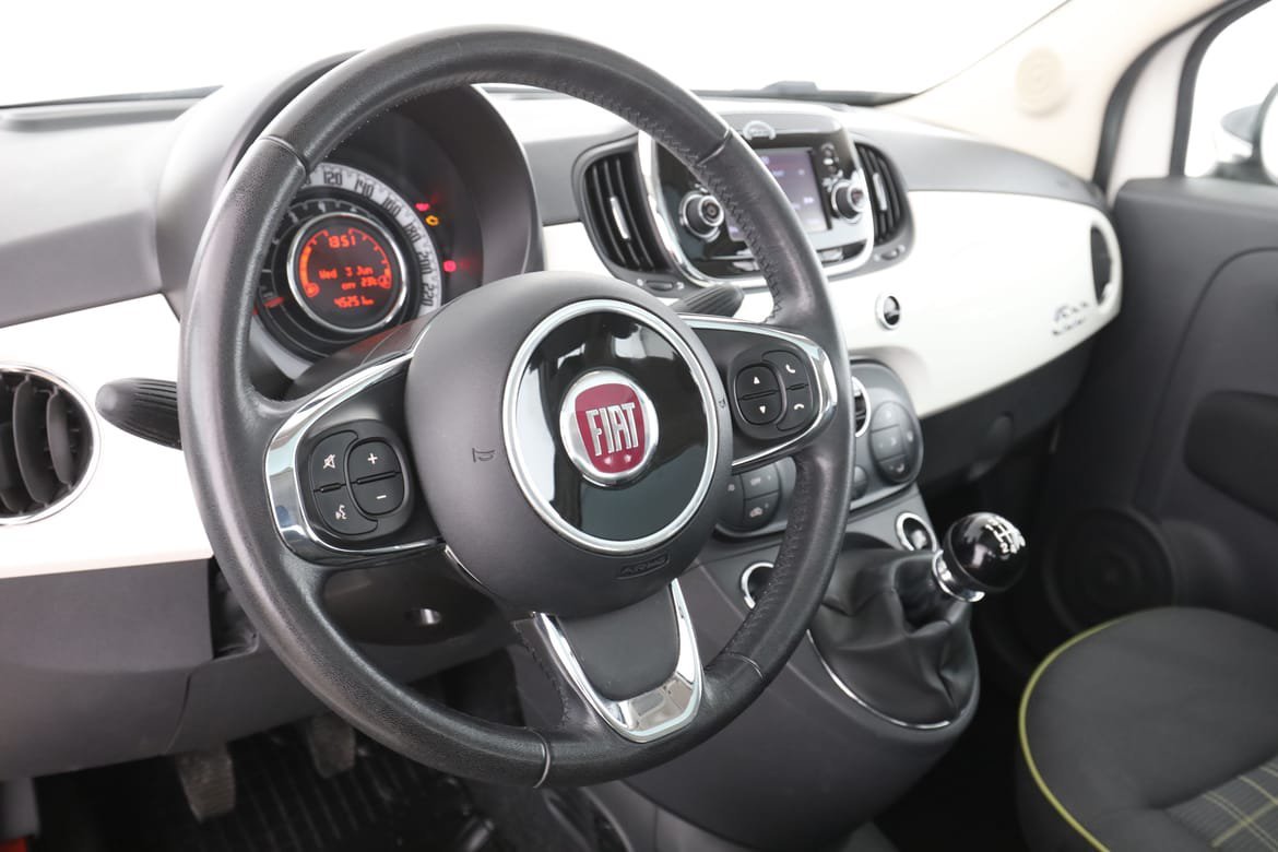 Vehicle Image 12