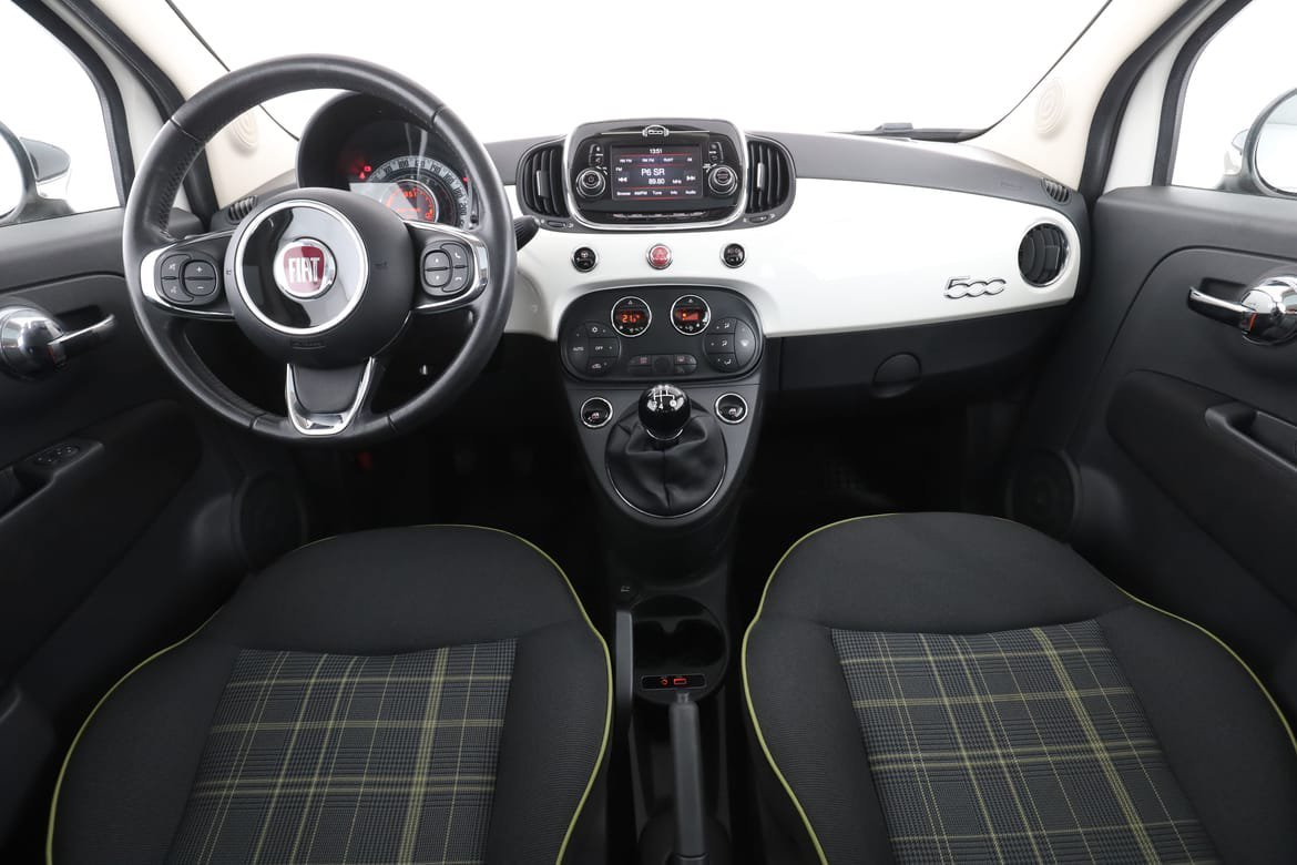 Vehicle Image 13