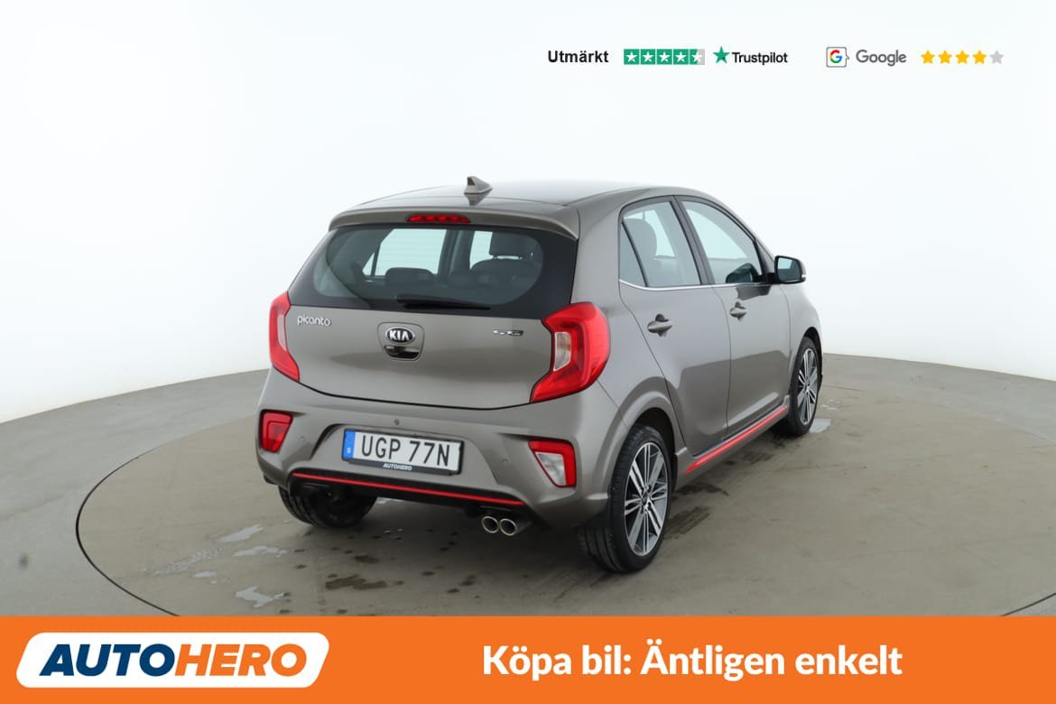 Vehicle Image 6